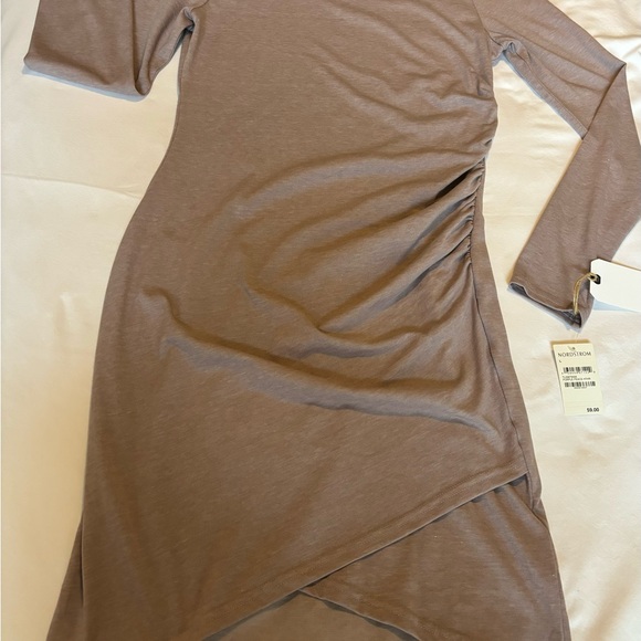 Leith Long Sleeve Dress in Mauve 💕 - Picture 2 of 5